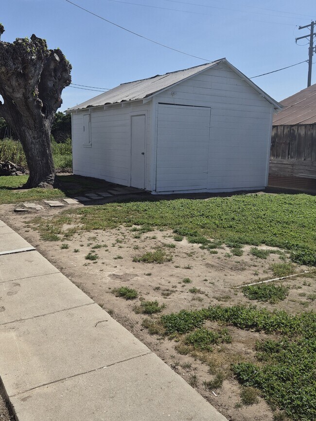 Foto del edificio - 10395 Avenue 384