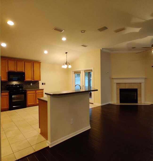Building Photo - 3 BR  2 BA  Home Timberlake @ Oakleaf Plan...