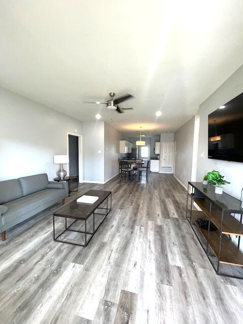 Foto del edificio - 1500 James Ave