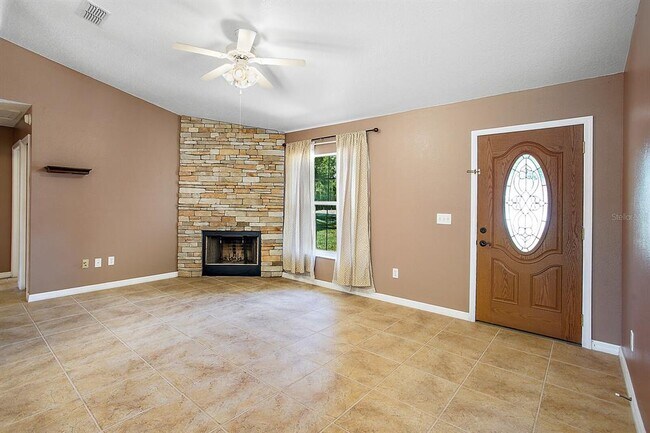 Building Photo - 8420 SE 161st Pl