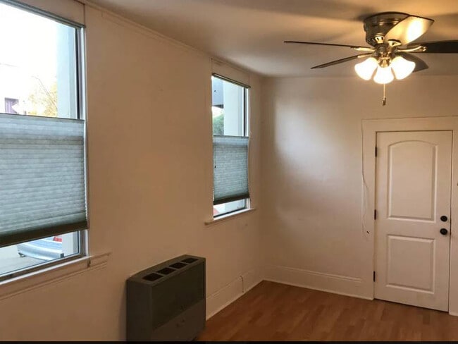 APT A - 162 Santa Fe Ave