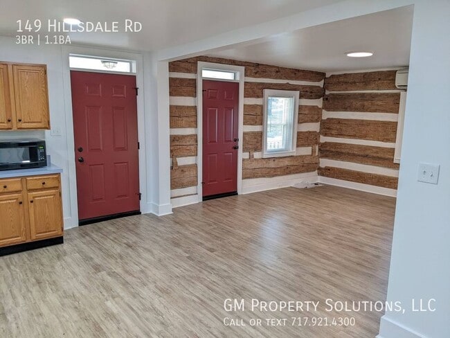 Building Photo - Beautifully Restored Old Farmhouse for Rent