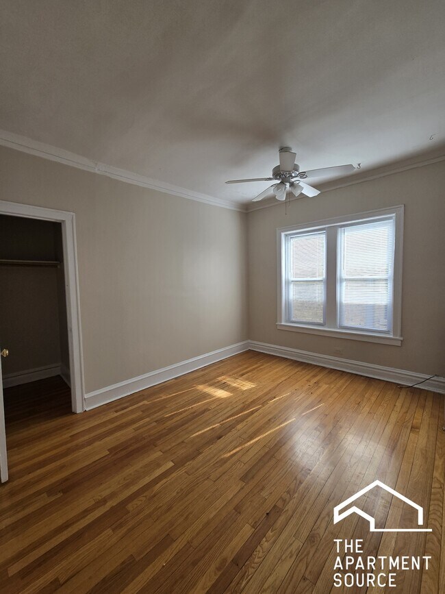 Foto del edificio - 4931 N Whipple St