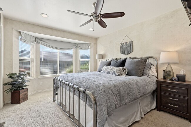 Building Photo - 4088 Eucalyptus Ct