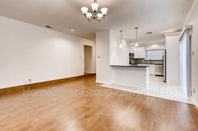 Foto del edificio - 13059 Hunters Breeze St