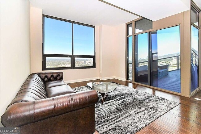 Foto del edificio - 270 17th St NW