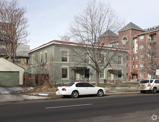 Building Photo - 1861-1863 Clarkson St