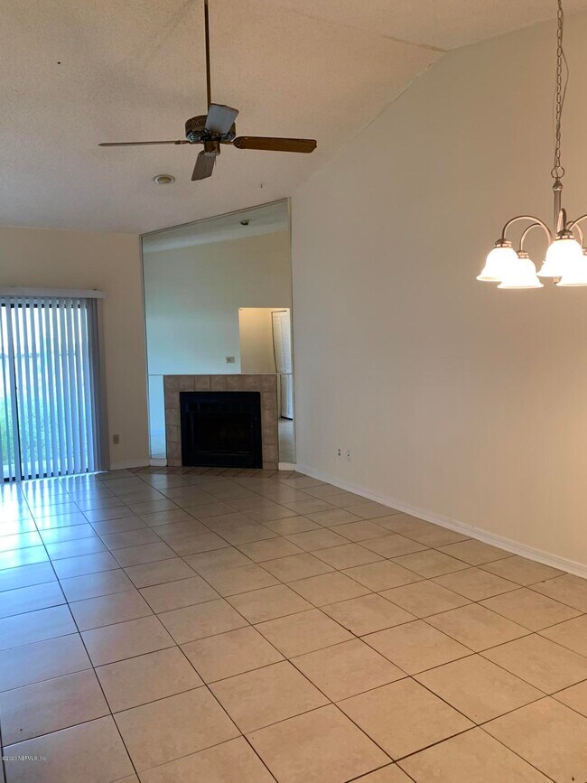 Building Photo - 5123 Indian Lakes Ct