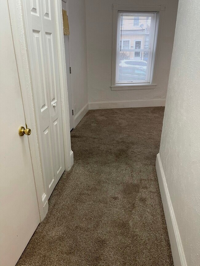 HALLWAY - 8 Belmont Ave