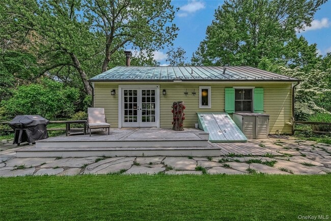 Foto del edificio - 400 Town Creek Ln