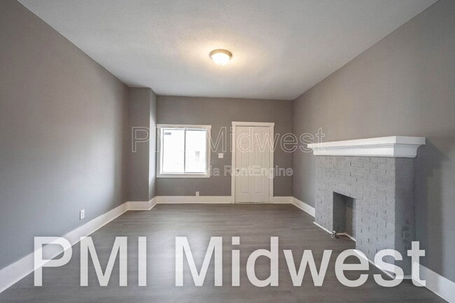 Building Photo - 24 N Euclid Ave