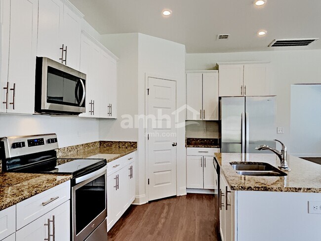 Foto del edificio - 5070 Mountain Springs Road