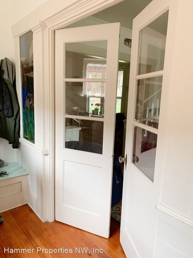 Building Photo - 3 br, 2 bath House - 1505 Harris Avenue