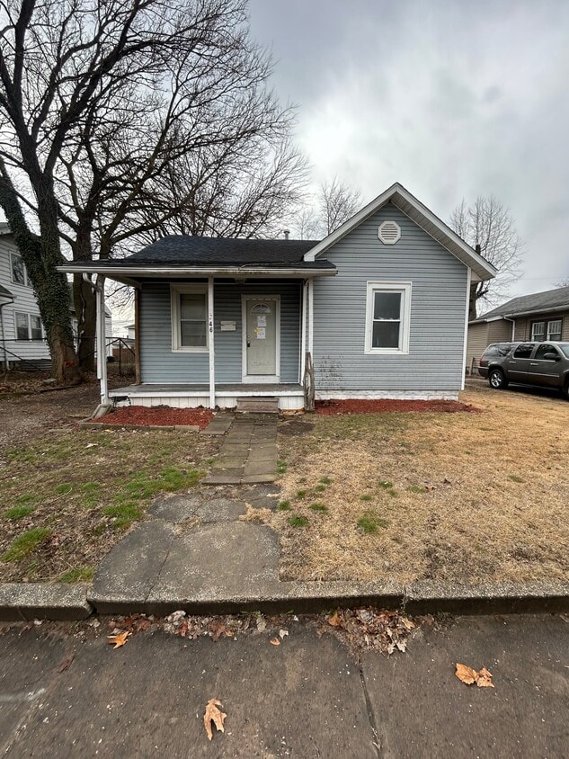 Photo - 46 Eckhard Ave (Wood River, IL)