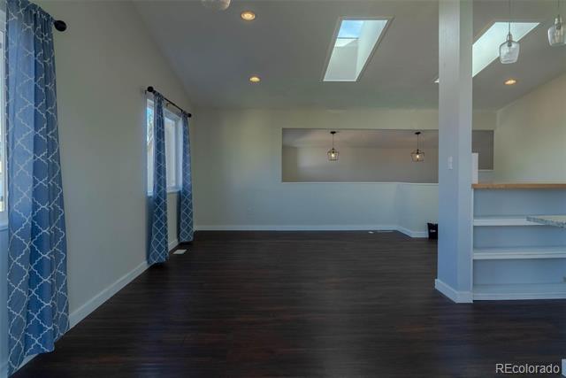 Foto del edificio - 7875 Chimney Terrace