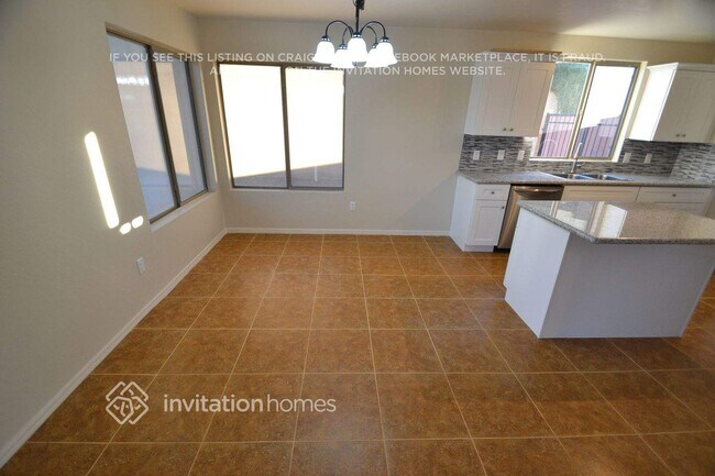 Foto del edificio - 1469 S Western Skies Dr