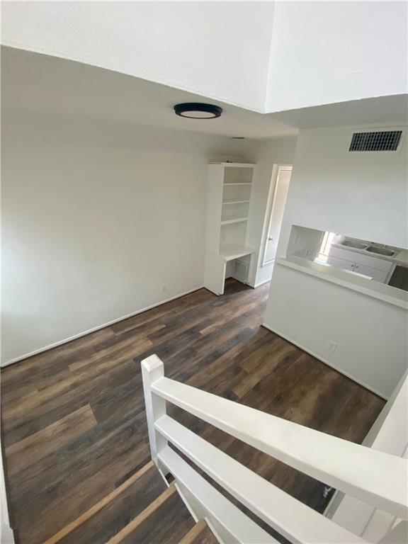 Foto del edificio - 912 W 22 1/2 St