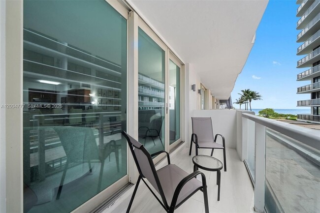 Building Photo - 9499 Collins Ave