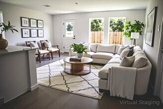 Building Photo - 10288 Prairie Dunes Ln