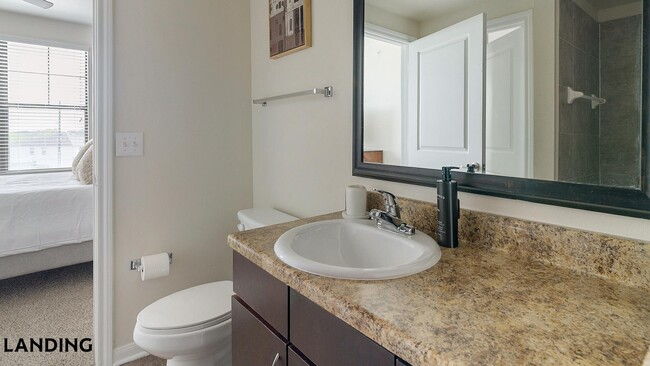 Building Photo - 14580 Crosby Fwy