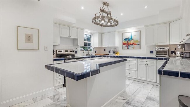 Foto del edificio - 152 SW 59th Ave