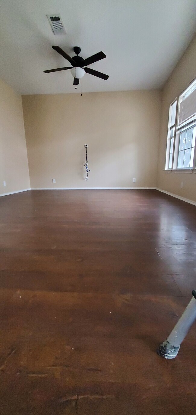 Foto del edificio - 2731 Crown Arbor Dr