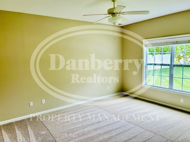 Foto del edificio - 1429 River Park Ln