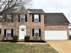 Building Photo - 904 Springs Hill Way