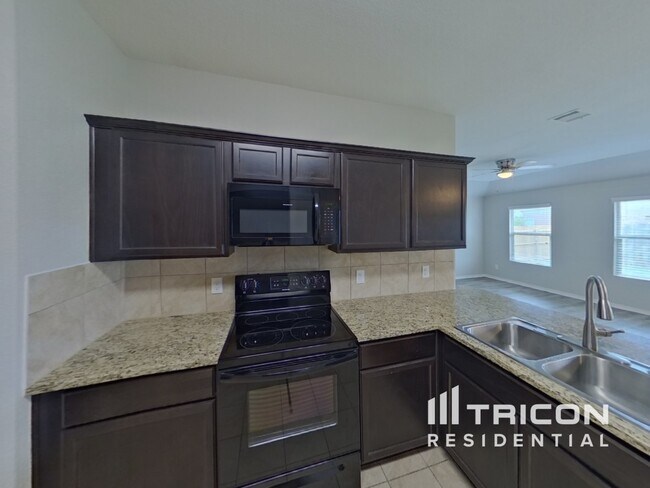 Foto del edificio - 2721 Swift Creek Dr
