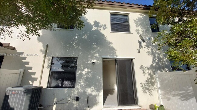 Building Photo - 9376 W 34th Ct