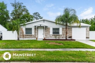 Building Photo - 2091 Luana Dr E