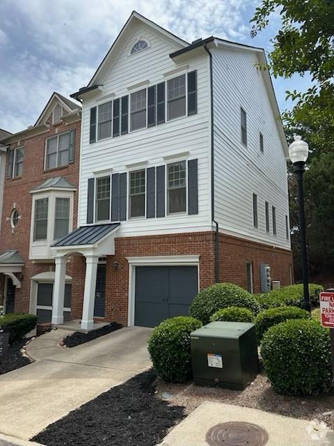 Building Photo - 5282 Kershaw Ct SE