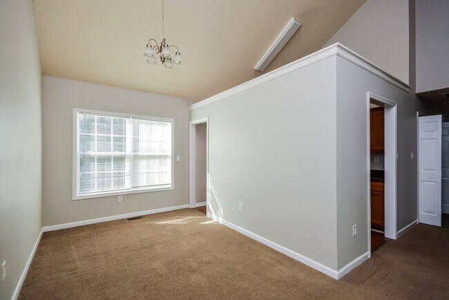 Building Photo - 9111 Jefferson Village Dr SW