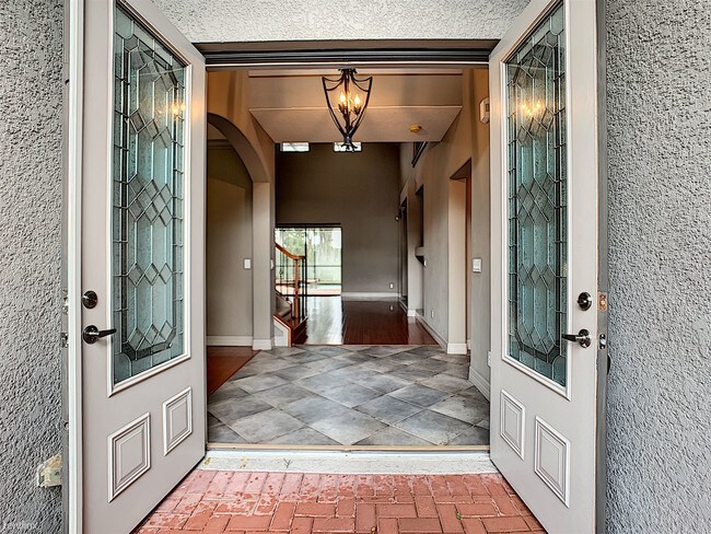 Foto del edificio - 6 br, 5 bath House - 9827 Sorbonne Loop