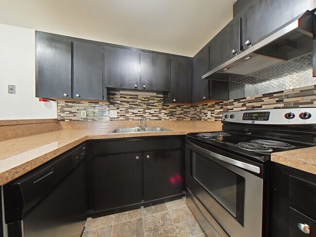 Foto del edificio - 1 Bedroom Apartment ~ Close to Campus ~ Sm...