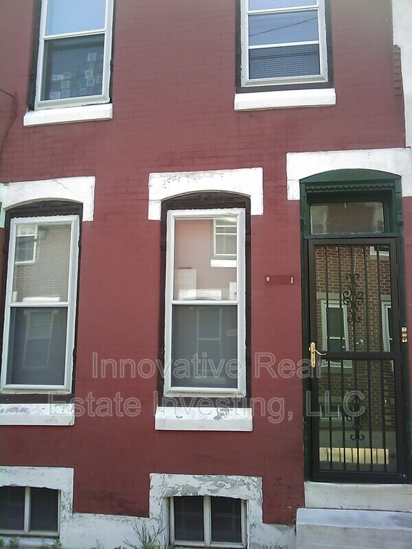 Primary Photo - 1163 S Cleveland St