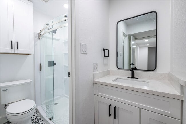 Foto del edificio - 1500 Bay Area Blvd