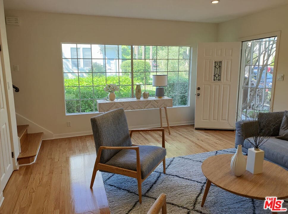 Foto principal - 1037 S Longwood Ave