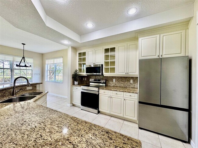 Foto del edificio - 7955 NW 128th Ln