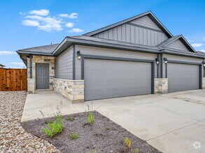 Building Photo - 432 Parkline Dr