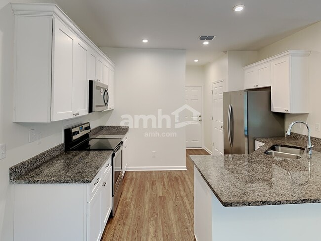 Building Photo - 212 W Jayce Way