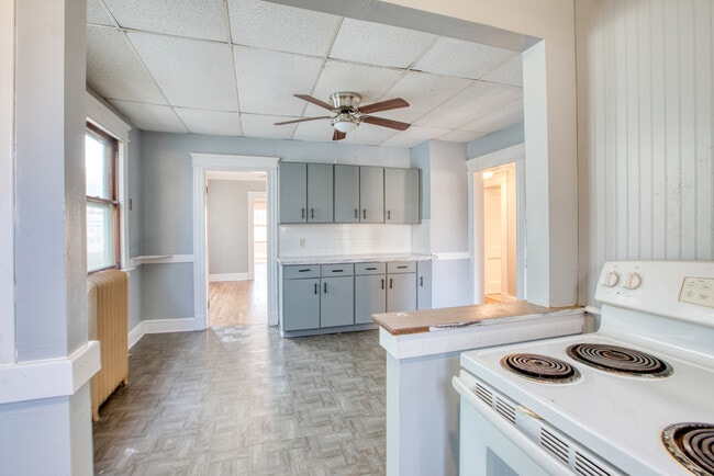 Foto del edificio - 226 Ledgeside Ave