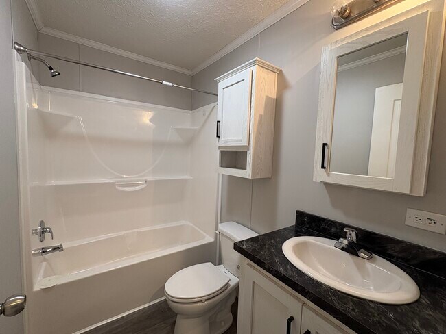 Building Photo - 468 Spanish Oak Ln