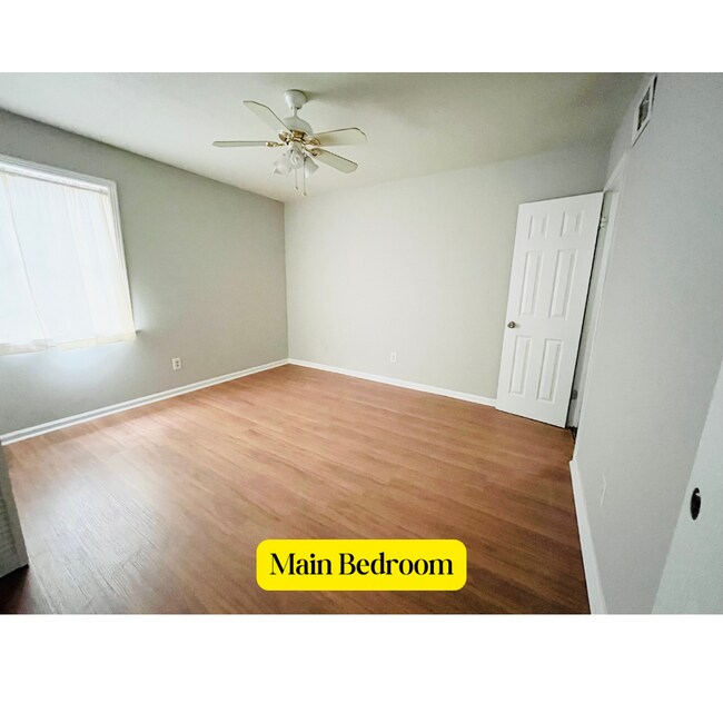 Building Photo - Gull Rd