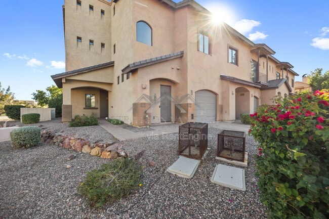 Foto del edificio - 5998 N 78th St