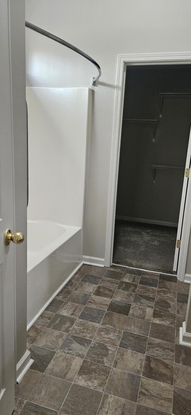 Building Photo - 1020 Bryce Point