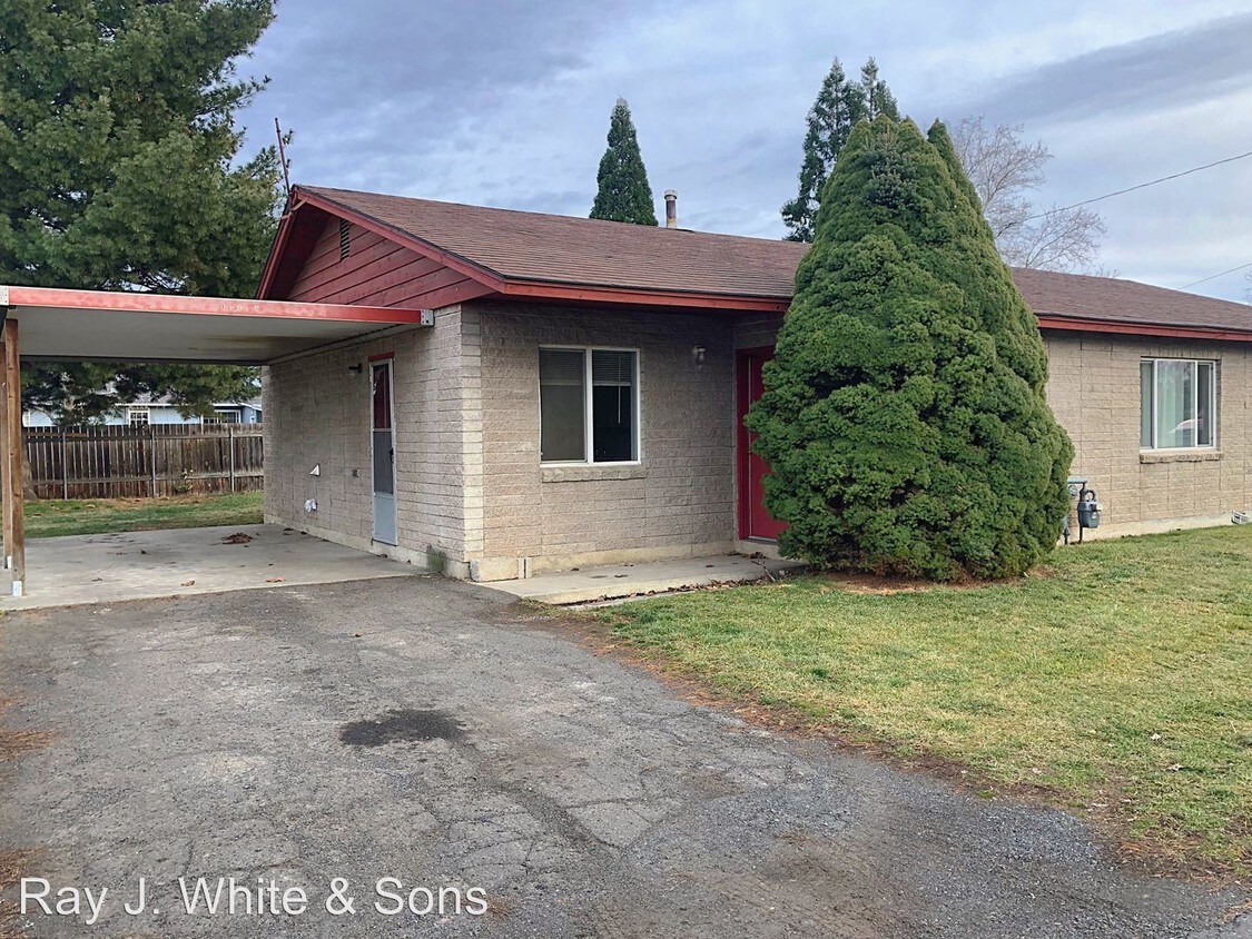 Foto principal - 1334 1/2 Burrell Ave
