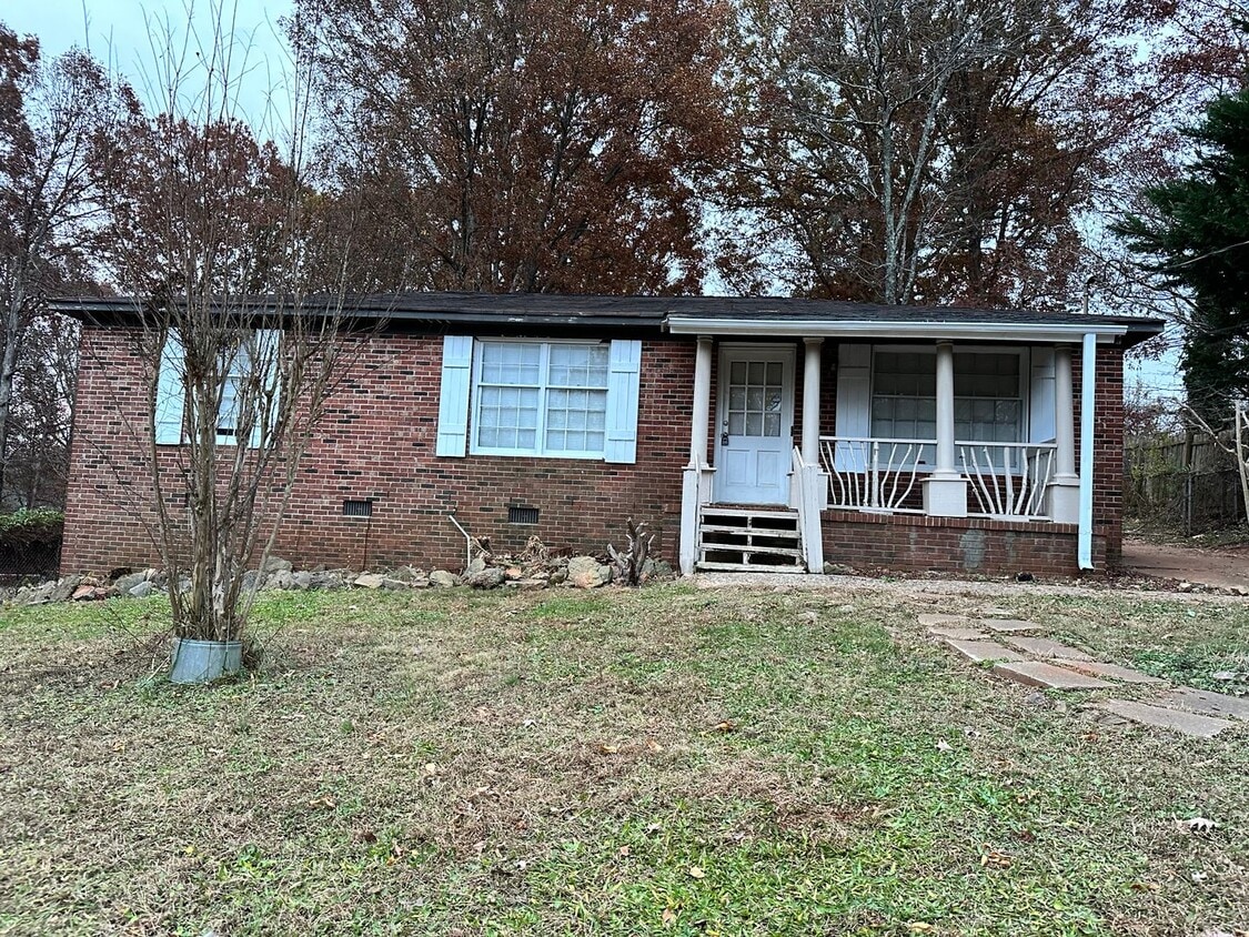 Foto principal - Convenient Location in Piedmont Near White...
