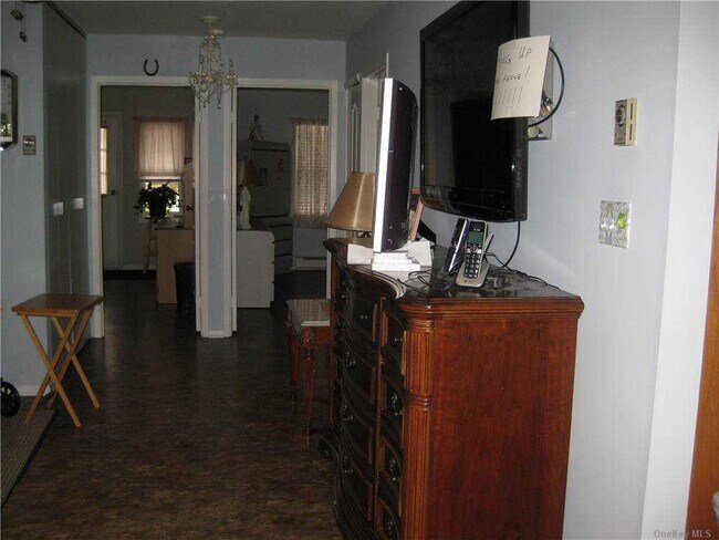 Building Photo - 232 Blackpool Ct
