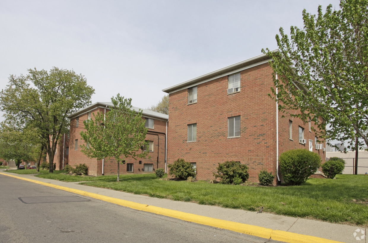 Cadence of Newport Apartments 506 Central Ave Newport, KY
